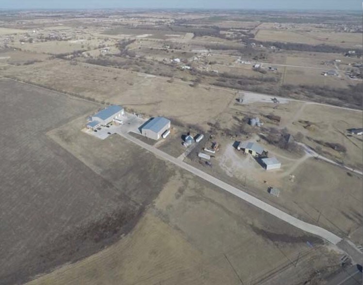 1635 N FM 156, Ponder, TX 76259