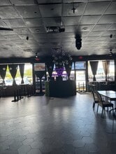 8874-8896 SW 24th St, Miami, FL for lease Interior Photo- Image 2 of 28