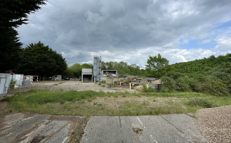 Rixon Rd, Wellingborough for sale - Primary Photo - Image 1 of 1