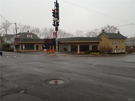 2 N Route 9W, West Haverstraw NY - Convenience Store