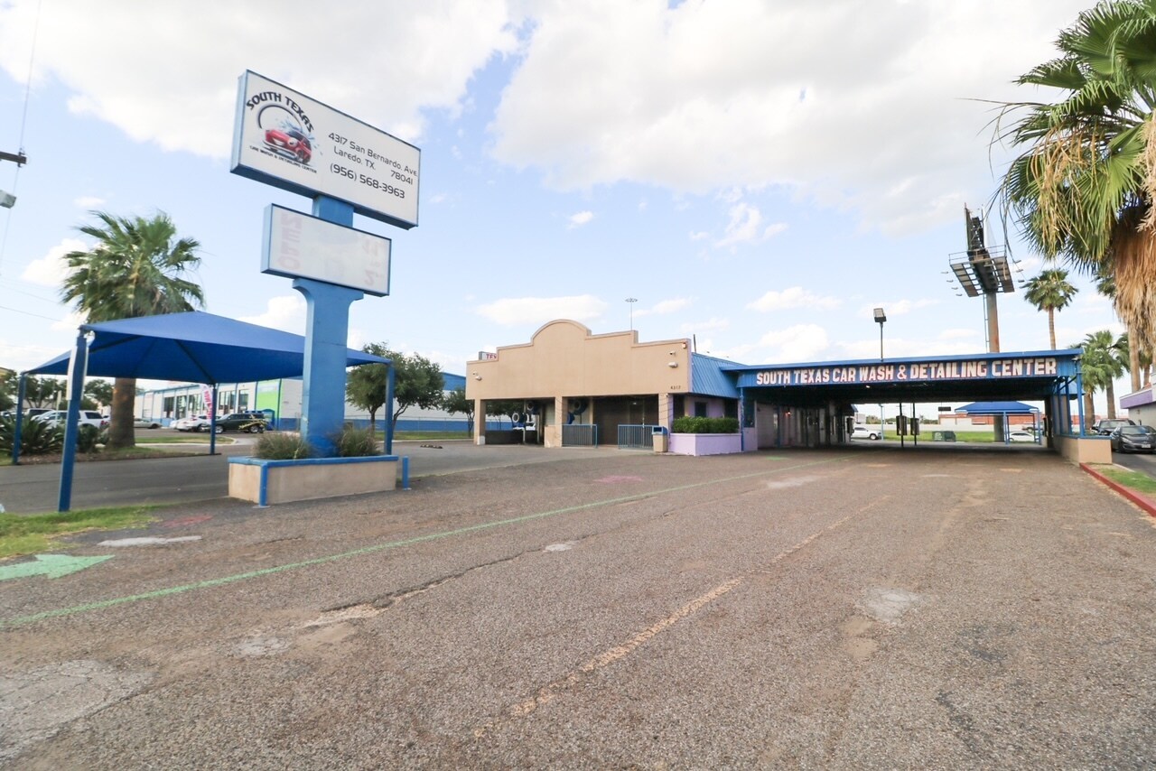 4317 San Bernardo Ave, Laredo, TX for sale Building Photo- Image 1 of 1