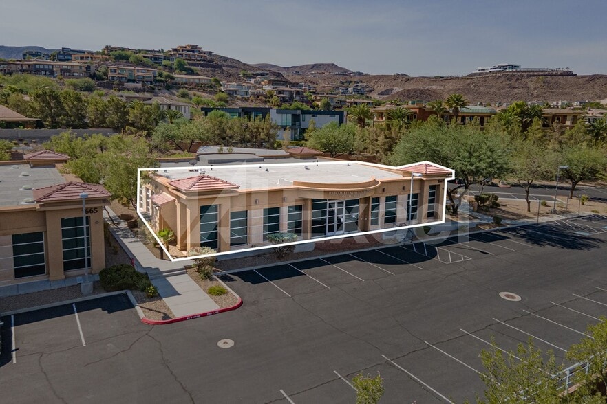 1669 W Horizon Ridge Pky, Henderson, NV for sale - Building Photo - Image 1 of 6