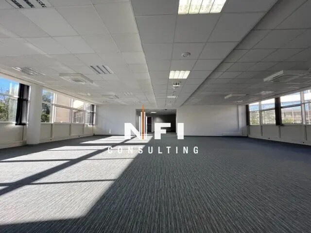 Office in Mougins for lease - Building Photo - Image 2 of 7