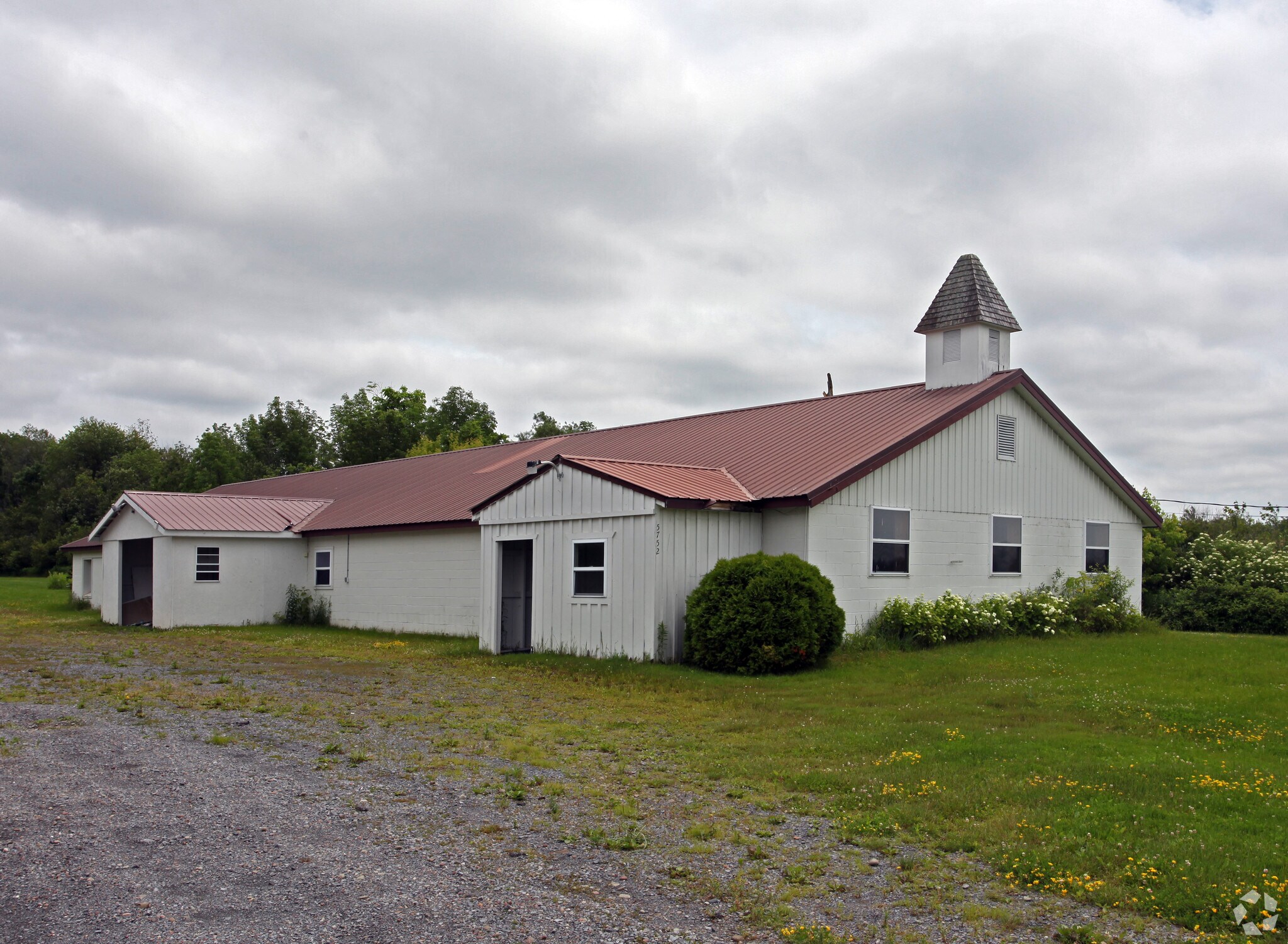 5752 Rte 11, Pulaski, NY for sale Primary Photo- Image 1 of 3