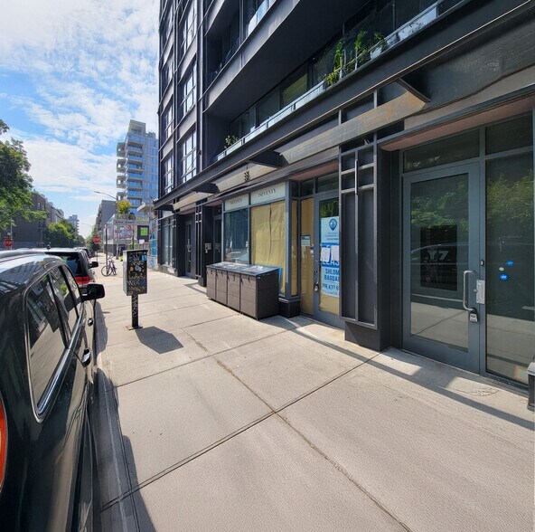 170 S 1st St, Brooklyn, NY for sale - Building Photo - Image 2 of 30