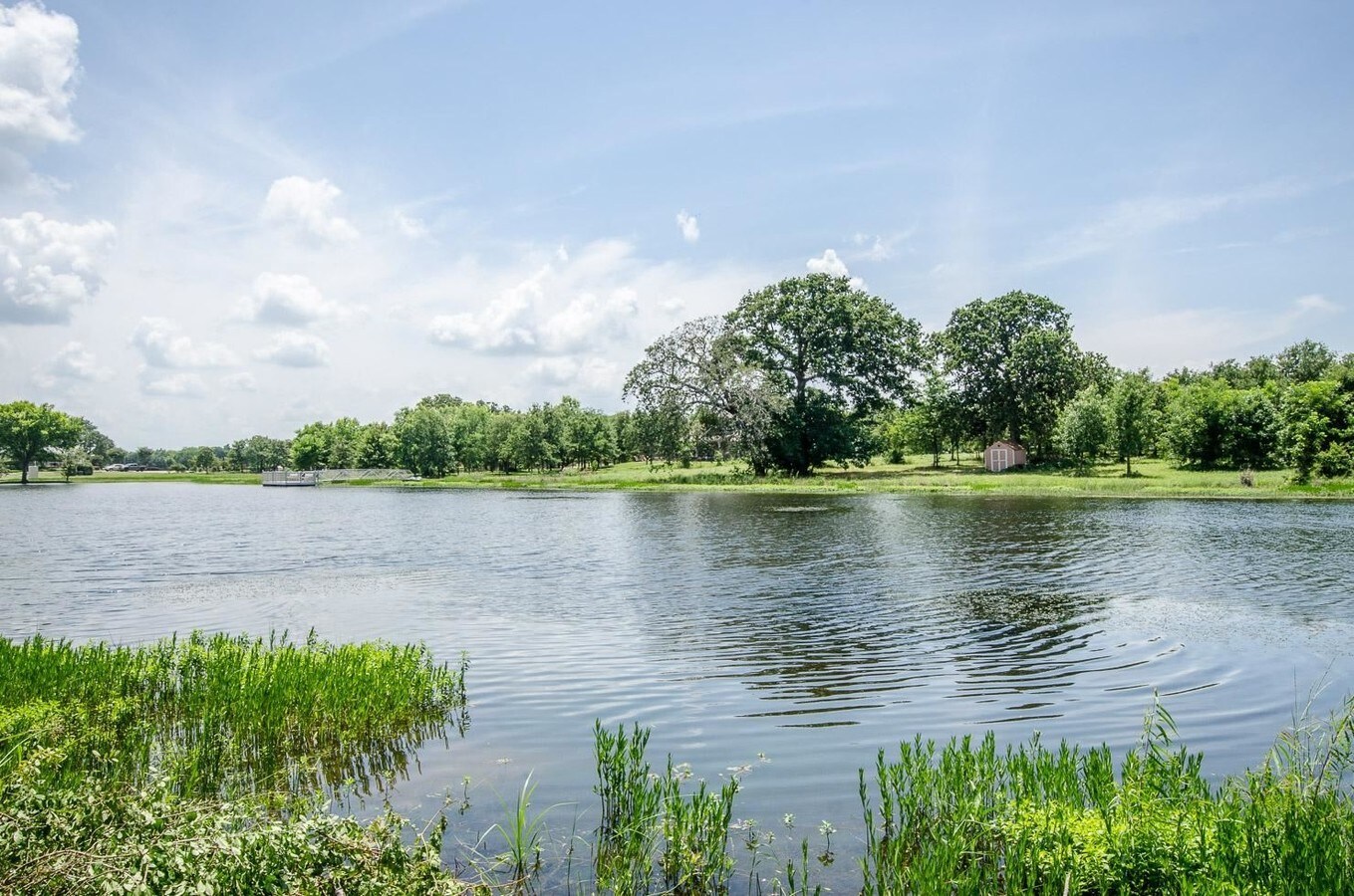 Deep Water Cv, Corsicana, TX 75109