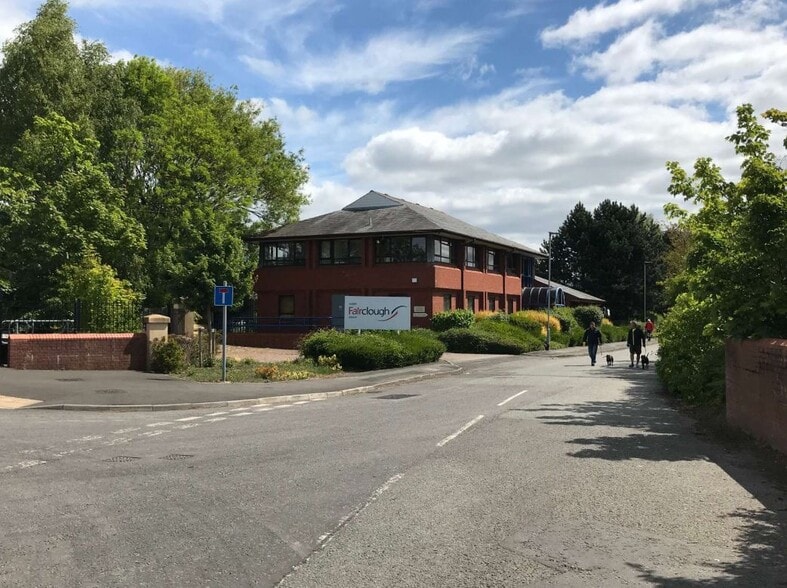 Howley Ln, Warrington for sale - Primary Photo - Image 1 of 1