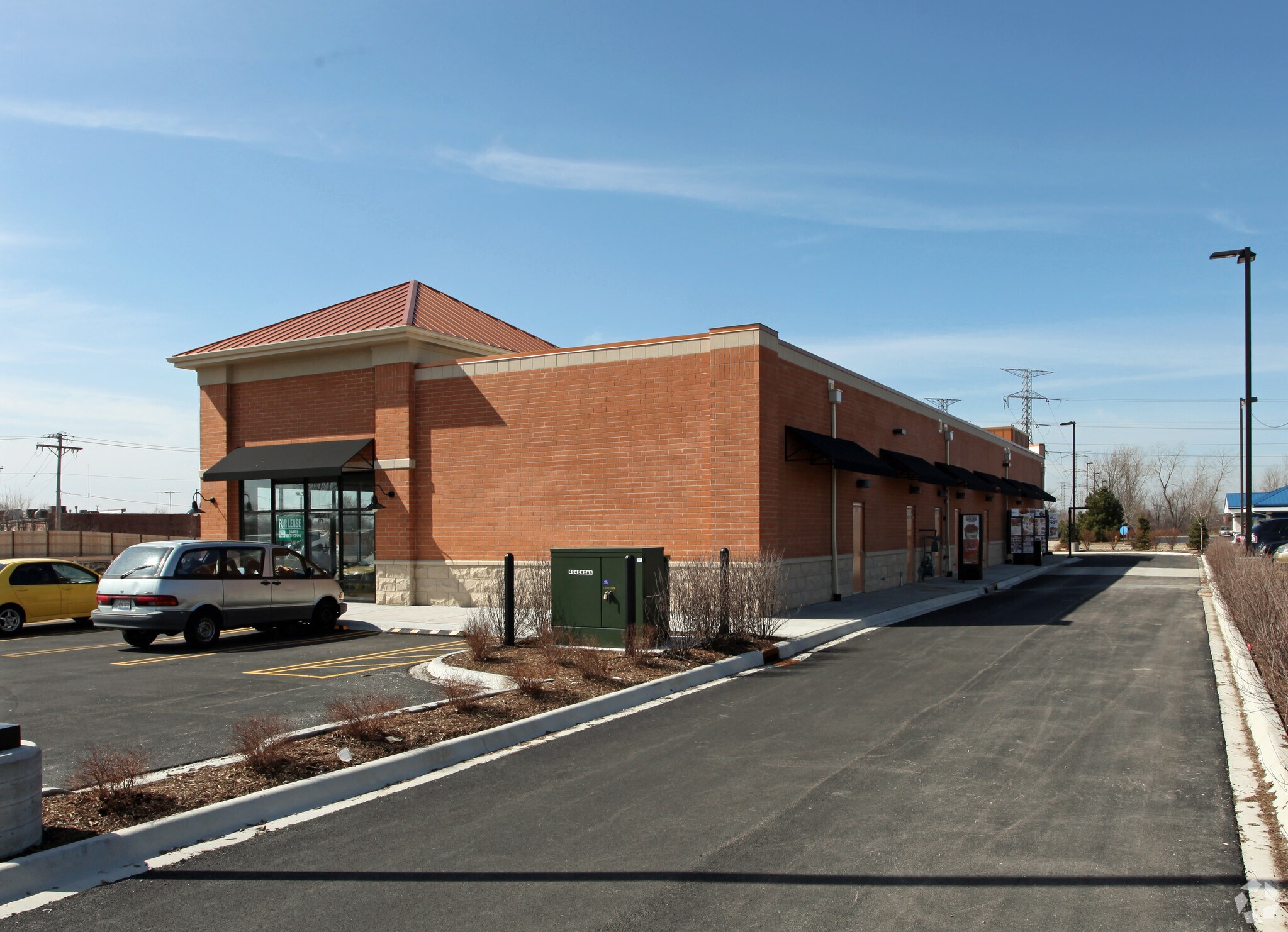 313 S Schmale Rd, Carol Stream, IL 60188 Carols Court