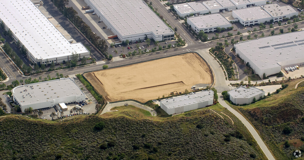 29124 Ave Penn, Valencia, CA for lease - Aerial - Image 2 of 2