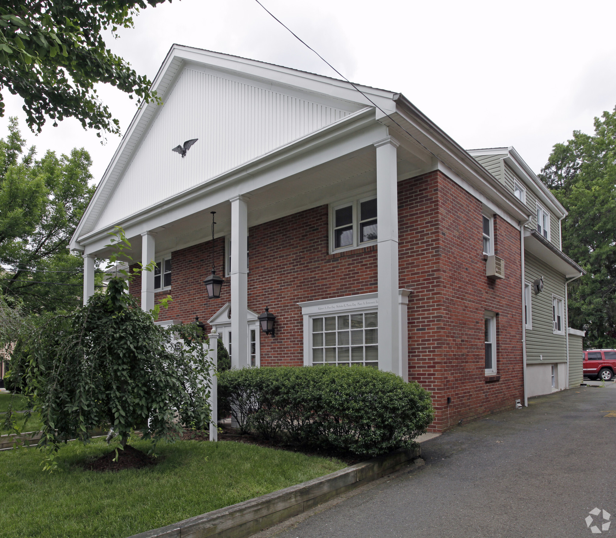 326 Lafayette Ave, Hawthorne, NJ for lease Primary Photo- Image 1 of 4