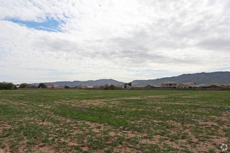 SE Baseline Rd & 27th Ave, Phoenix, AZ for sale - Primary Photo - Image 1 of 1