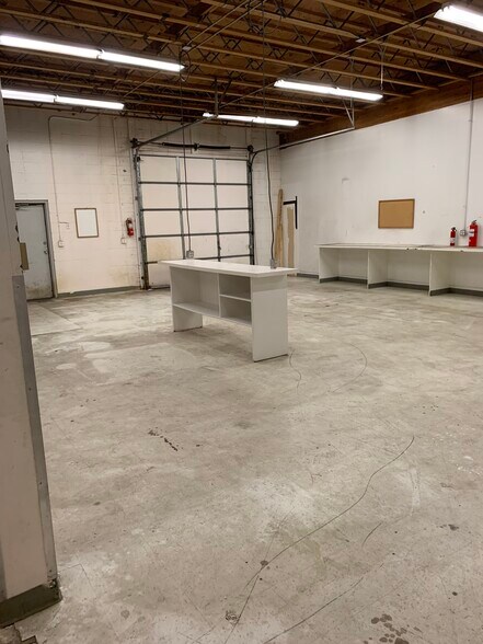 2456-2462 E 13th St, Loveland, CO for lease - Interior Photo - Image 2 of 6