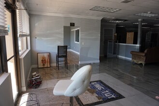 7630 S Us-1 Hwy, Port Saint Lucie, FL for lease Interior Photo- Image 2 of 10
