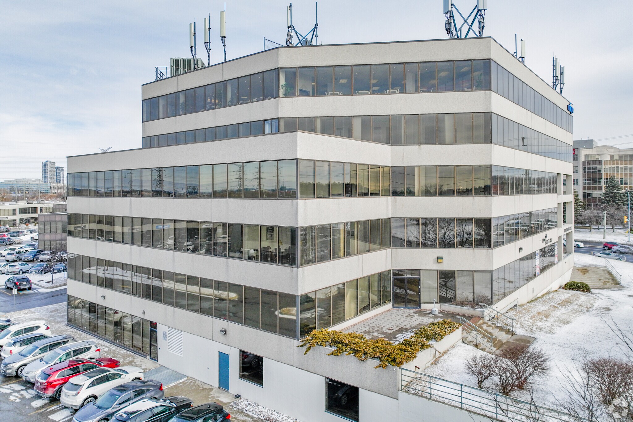 600 Alden Rd, Markham, ON for lease Primary Photo- Image 1 of 5