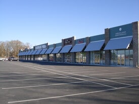 Baxley - Azalea Place - Storefront Property
