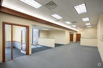 1111 S Alpine Rd, Rockford, IL for lease Interior Photo- Image 2 of 5