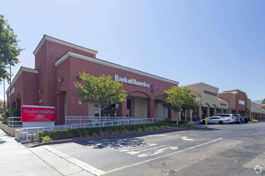 19120-19242 Soledad Canyon Rd, Santa Clarita, CA for lease - Building Photo - Image 1 of 5