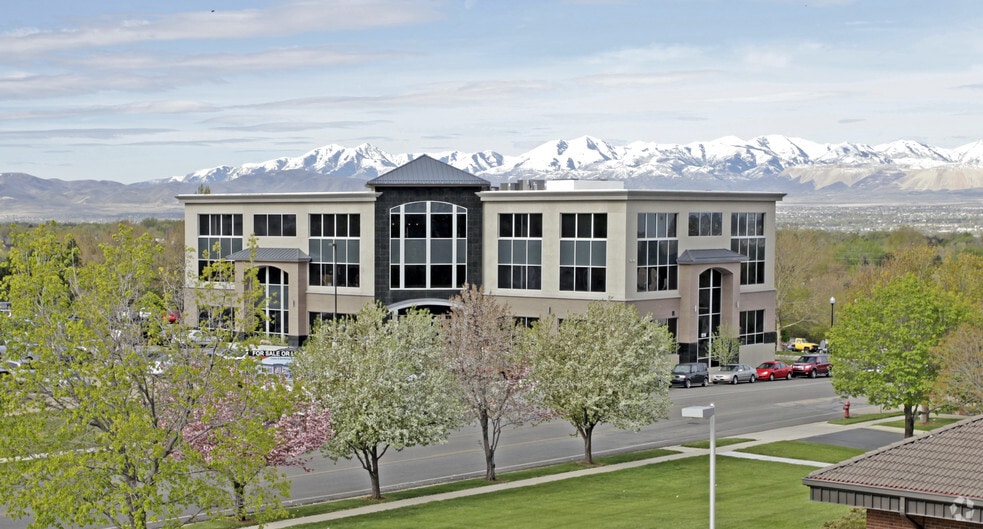 1218 E 7800 S, Sandy, UT for lease - Building Photo - Image 2 of 12