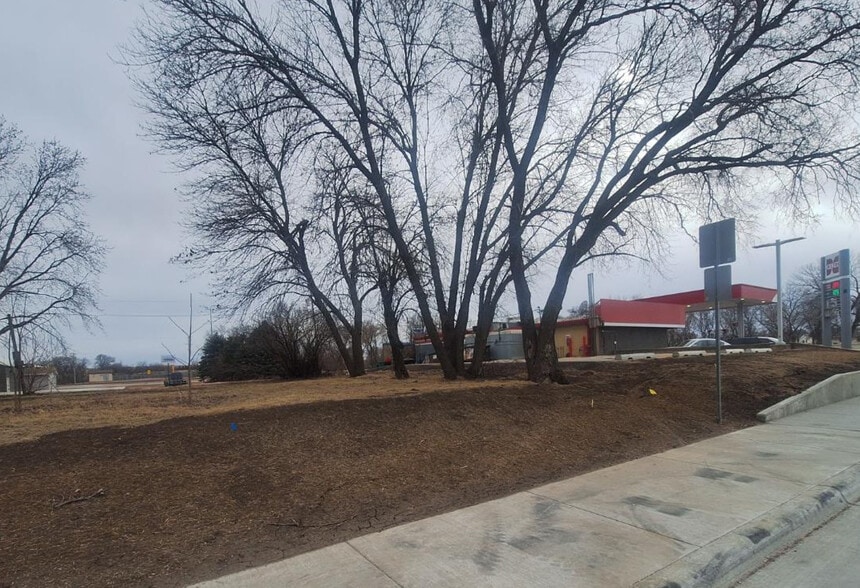 103 3rd Street, Dell Rapids, SD for sale - Building Photo - Image 2 of 3