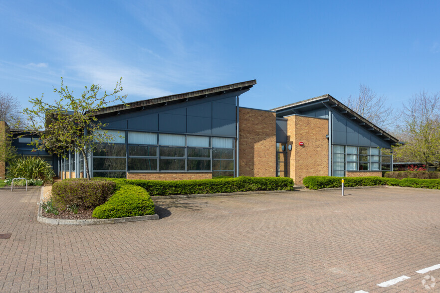 Kings Hl, West Malling for lease - Primary Photo - Image 1 of 5