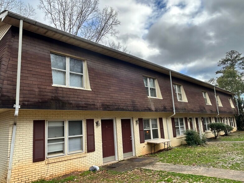 12 Beulah, Due West, SC 29639