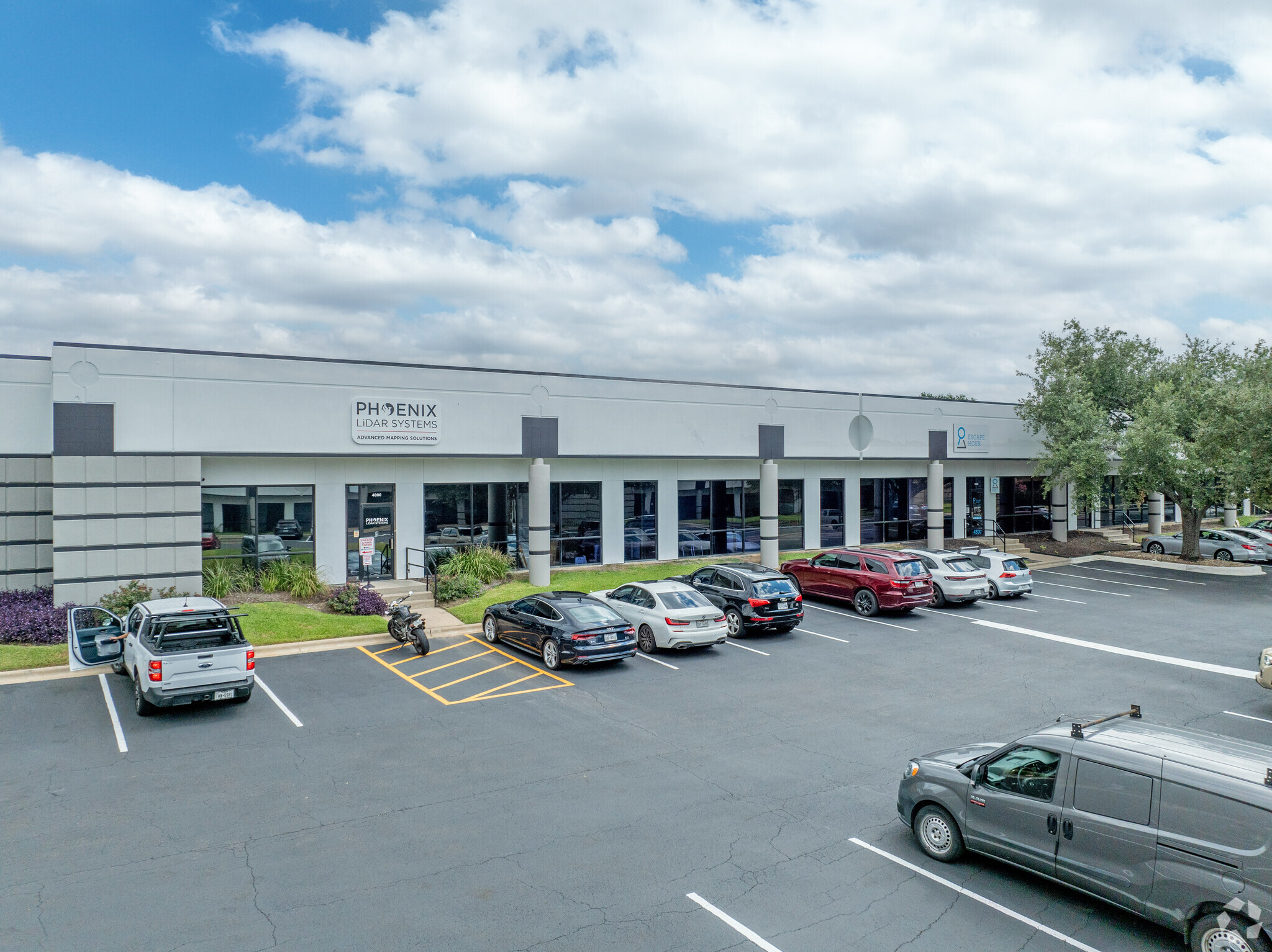 2113 Wells Branch Pky, Austin, TX for lease Building Photo- Image 1 of 21