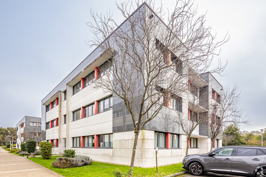 275 Boulevard Marcel Paul, Saint-Herblain for lease - Building Photo - Image 2 of 9