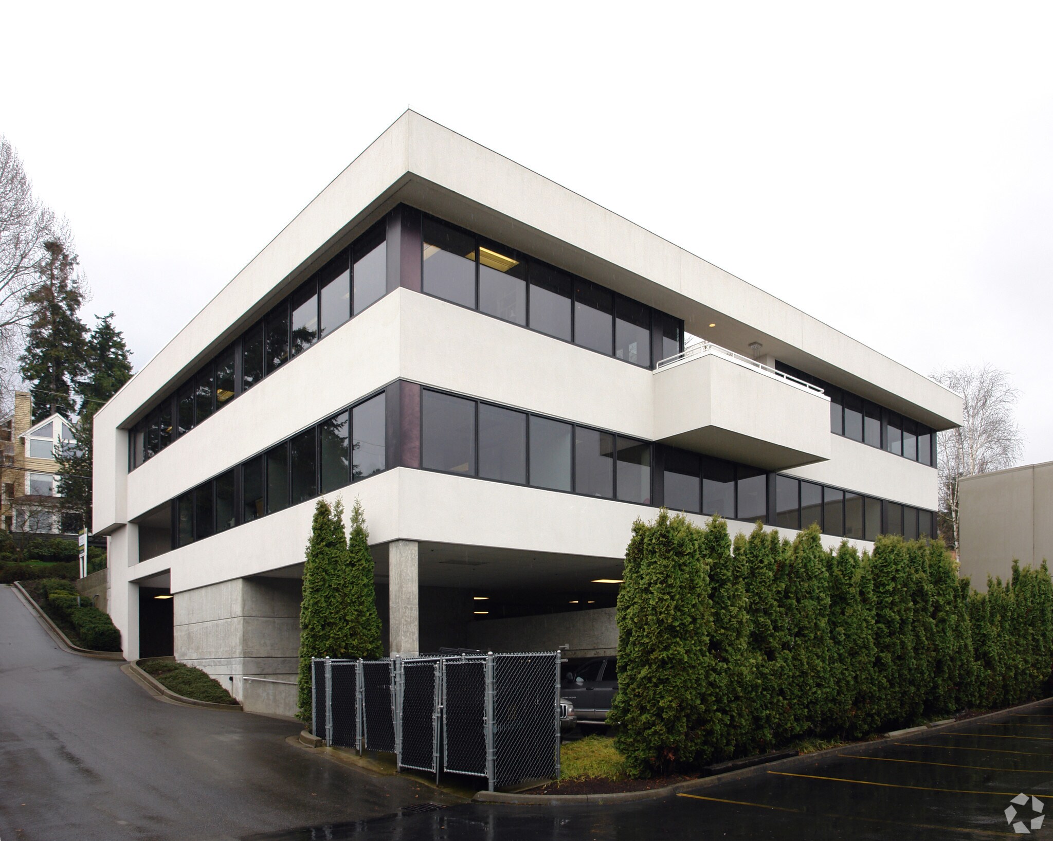 5555 Lakeview Dr, Kirkland, WA 98033 5555 Lakeview Offices