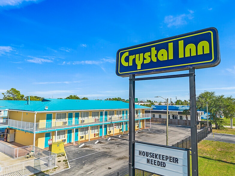 4600 34th St S, Saint Petersburg, FL for sale - Building Photo - Image 2 of 18