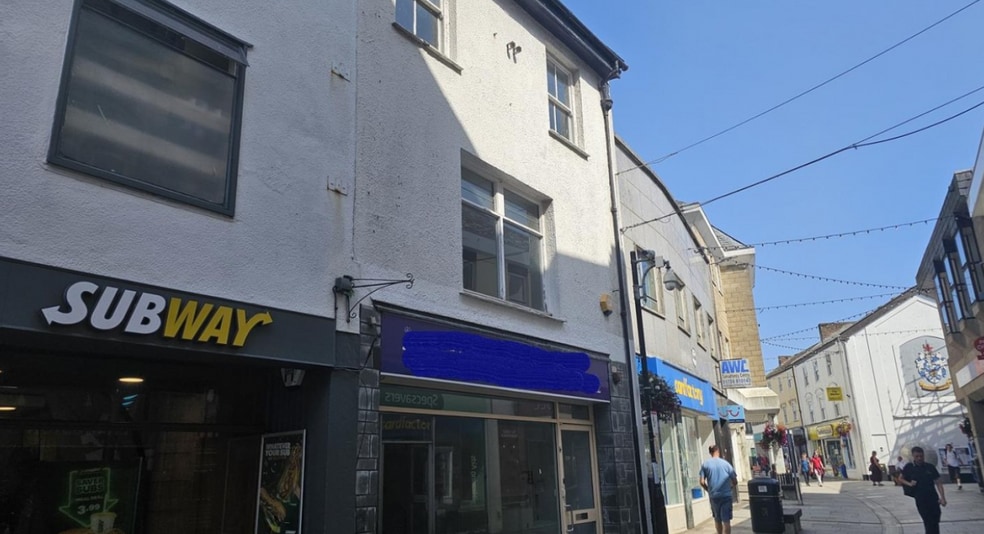 44 Fore St, St Austell for sale - Building Photo - Image 1 of 8
