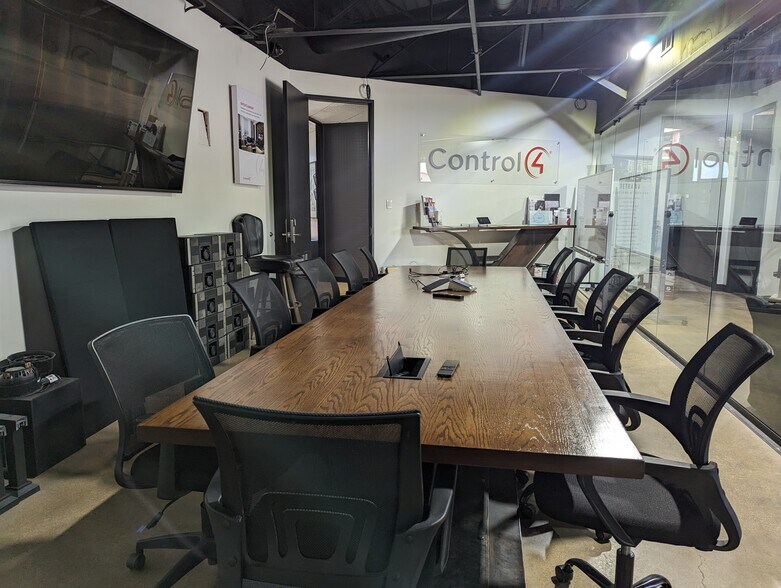 6608 Davis Blvd, North Richland Hills, TX 76182