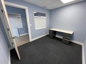 1311 N Dixie Fwy, New Smyrna Beach, FL for lease Interior Photo- Image 1 of 3