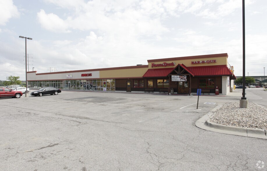 2015 Pratt Ave, Bellevue, NE for sale - Primary Photo - Image 1 of 1