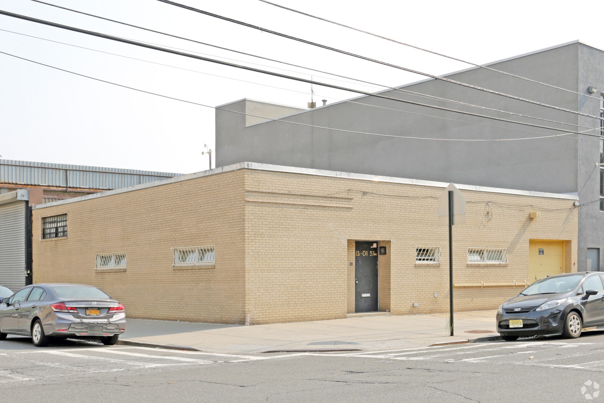 13-01 37th Ave, Long Island City, NY for sale Primary Photo- Image 1 of 1