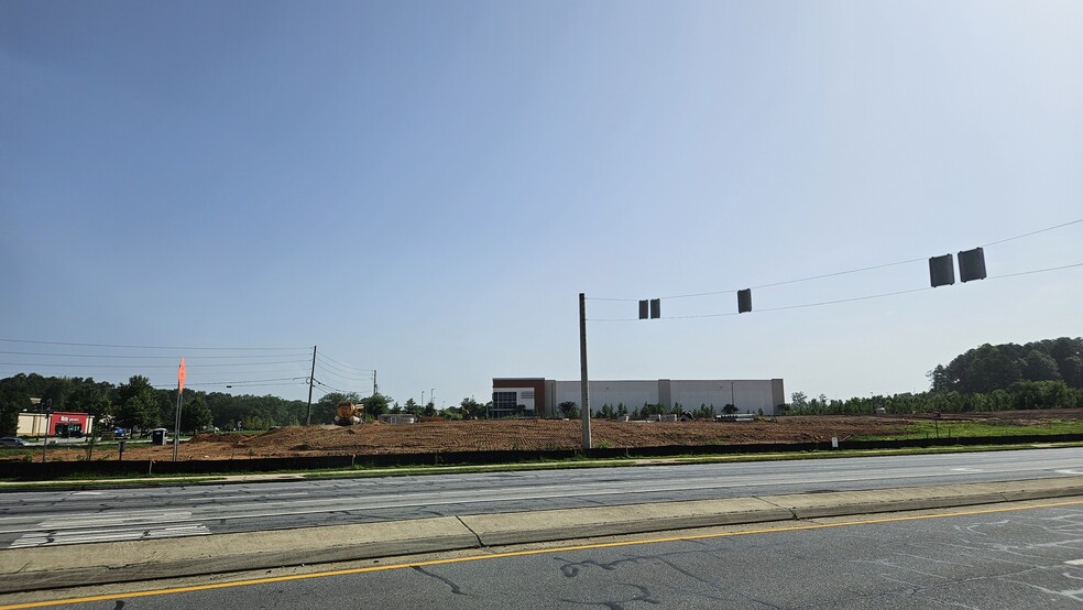 939 Gainesville Hwy, Buford, GA for sale - Building Photo - Image 3 of 9