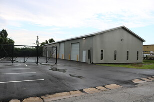 13910 Century Ln, Grandview MO - Warehouse