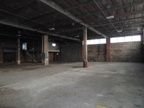 553 Wortman Ave, Brooklyn, NY for lease Interior Photo- Image 2 of 7