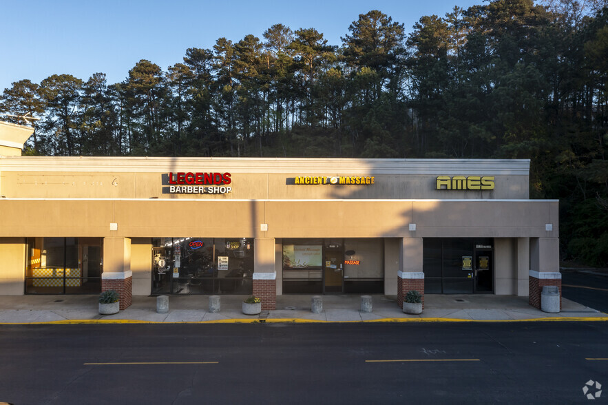 1761-1777 Montgomery Hwy, Birmingham, AL for lease - Building Photo - Image 2 of 11