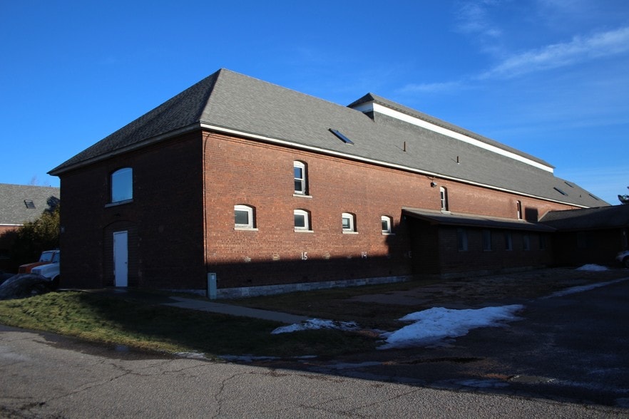 162 Hegeman Ave, Colchester, VT for lease - Building Photo - Image 2 of 21