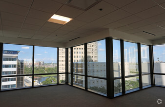 101 E Kennedy Blvd, Tampa, FL for lease Interior Photo- Image 2 of 6