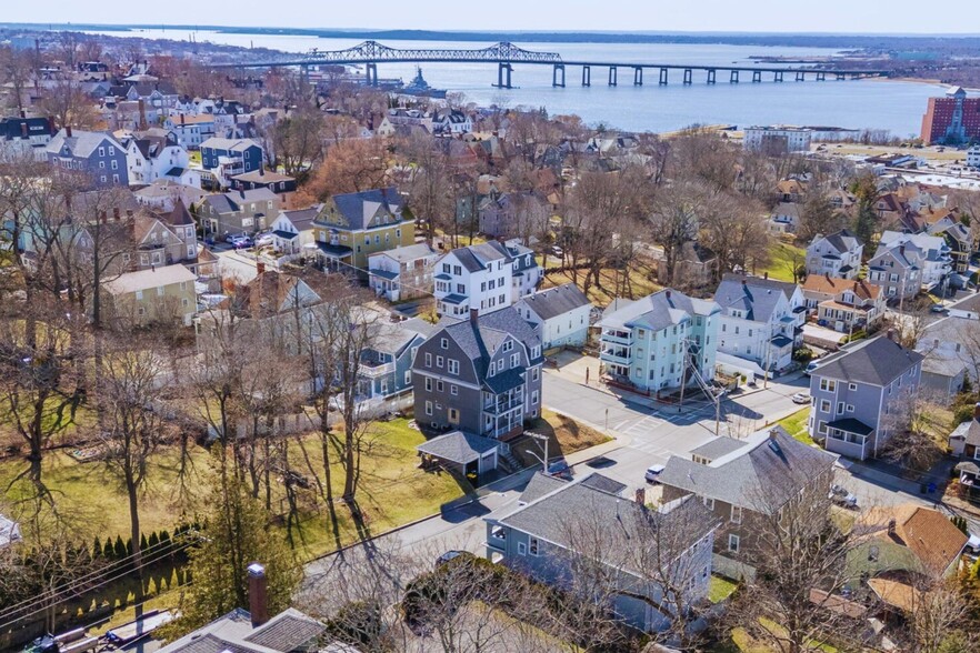 341 Belmont St, Fall River, MA for sale - Building Photo - Image 3 of 27