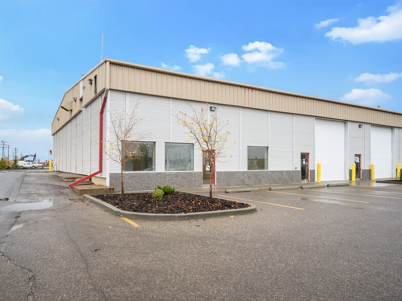 230A Mckay Cres SW, Edmonton, AB for lease - Building Photo - Image 3 of 3