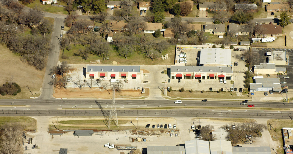 1220-1222 W Hurst Blvd, Hurst, TX for lease - Aerial - Image 1 of 11