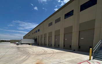 650 Corporate St, Prosper, TX for lease Interior Photo- Image 2 of 7