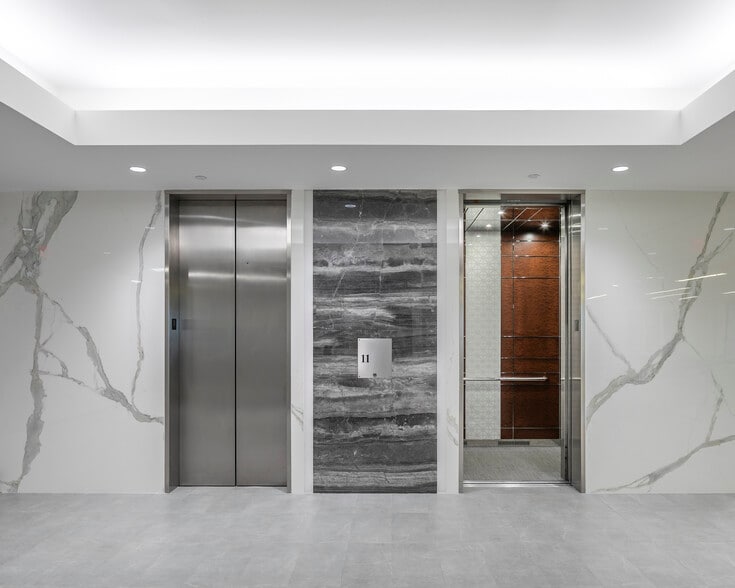 4265 San Felipe St, Houston, TX for lease - Interior Photo - Image 3 of 29