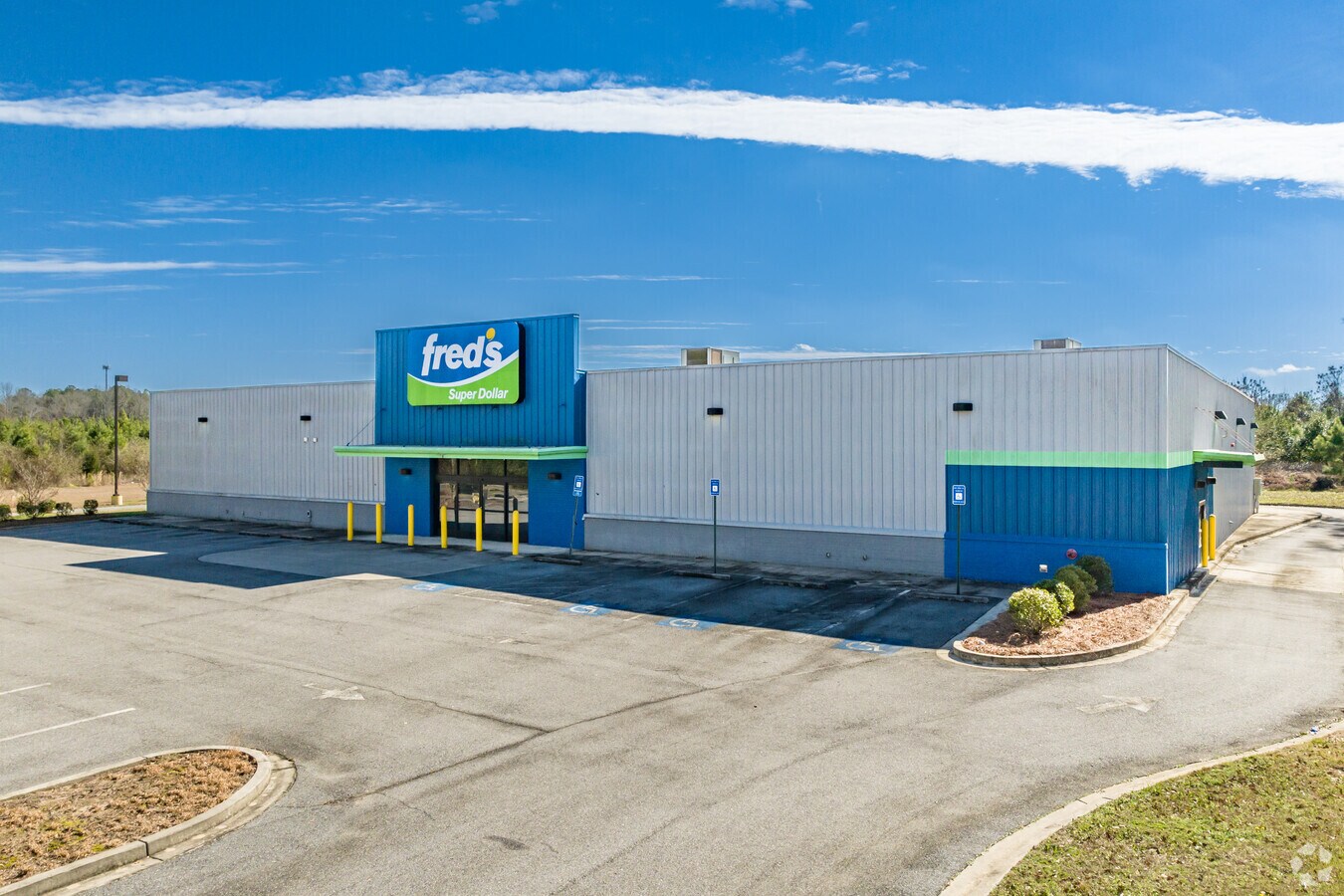 201 Walnut St, Montezuma, GA 31063