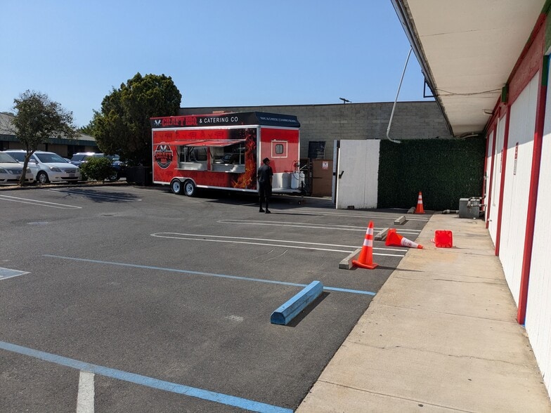 3008 McHenry Ave, Modesto, CA for sale - Building Photo - Image 2 of 6