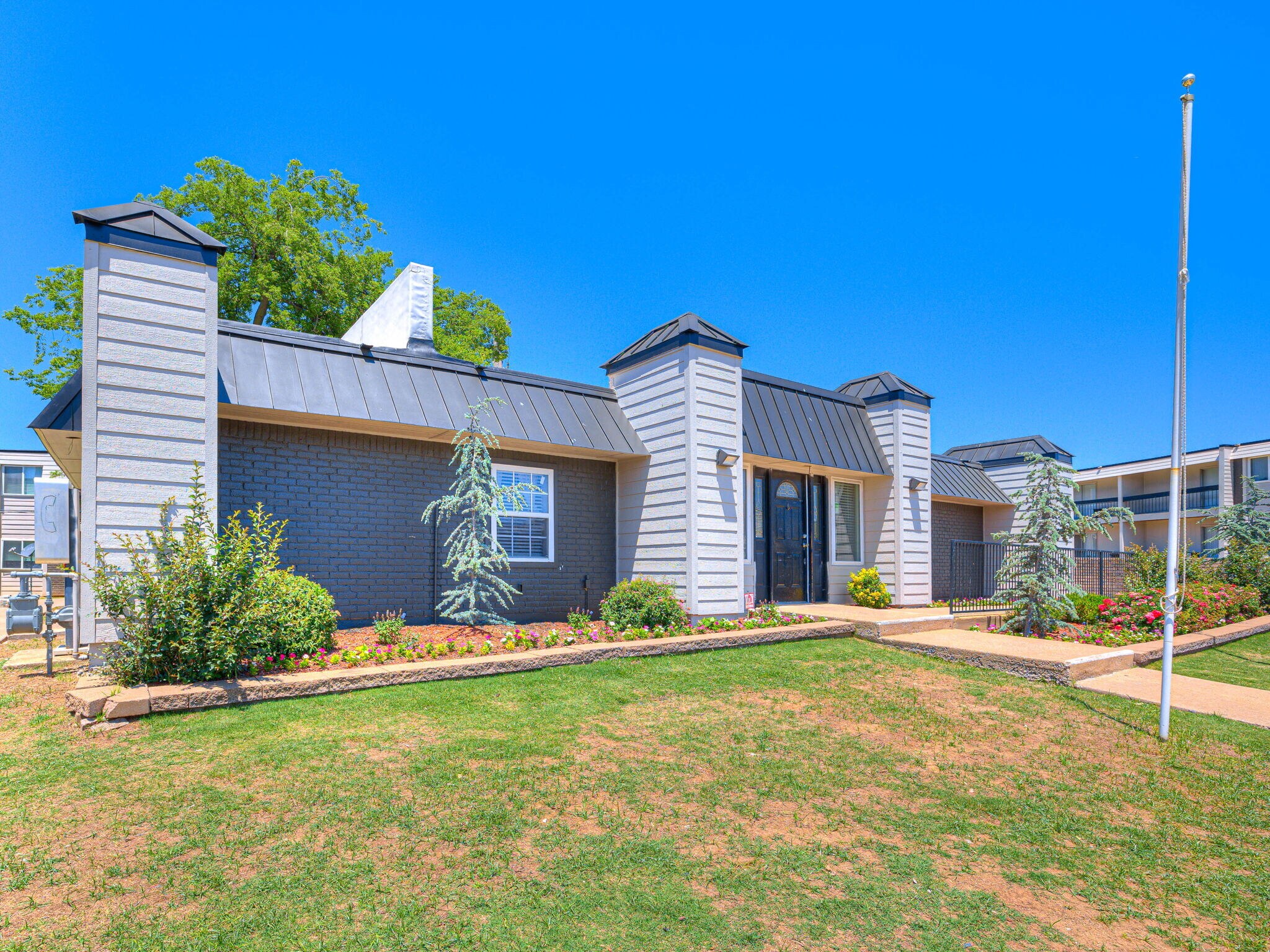 11107 E Brady St, Tulsa, OK for sale Building Photo- Image 1 of 1