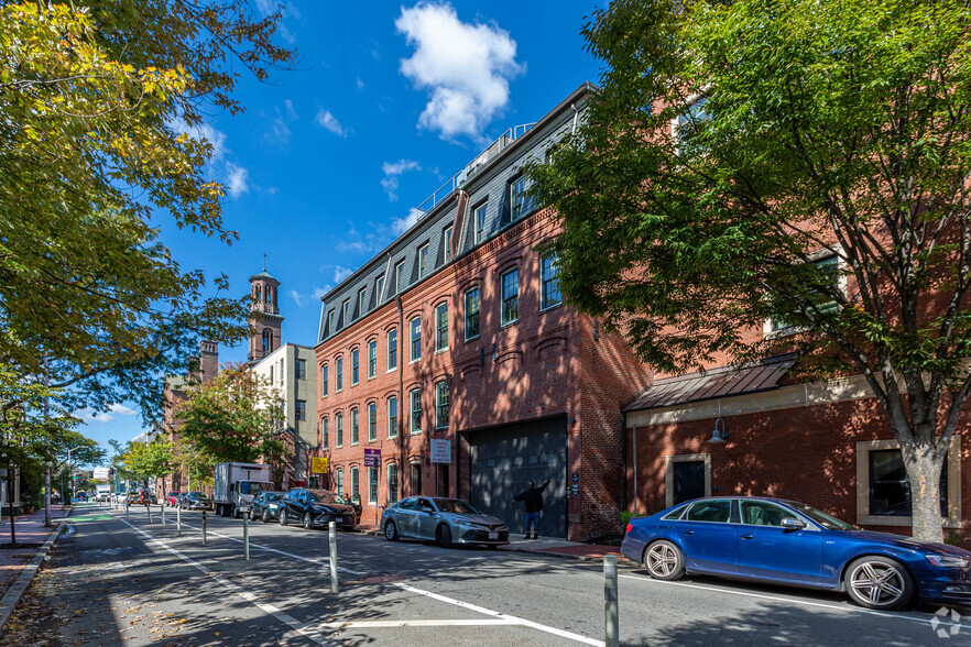 25 Mount Auburn St, Cambridge, MA for sale - Primary Photo - Image 1 of 1