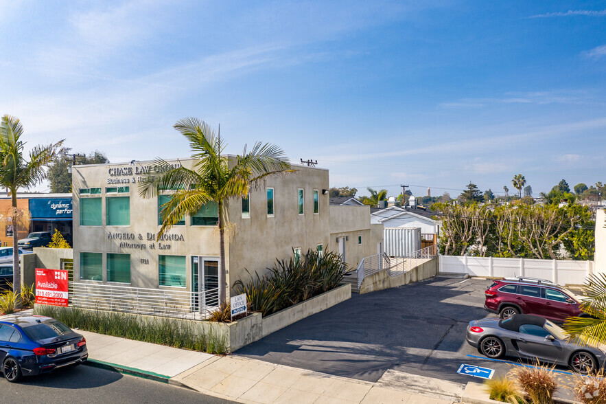 1721-1725 N Sepulveda Blvd, Manhattan Beach, CA for sale - Building Photo - Image 2 of 4